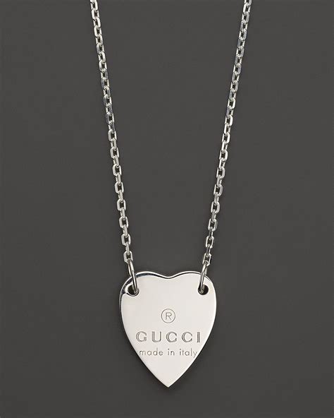 gucci engraved necklace